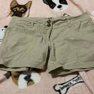 Khaki Shorts from Feathers.